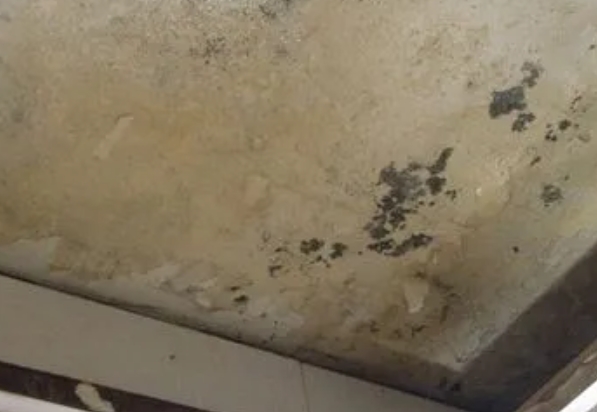 毕节市阳台漏水维修公司分享下毕节市卫生间渗水维修需要注意哪些问题。
